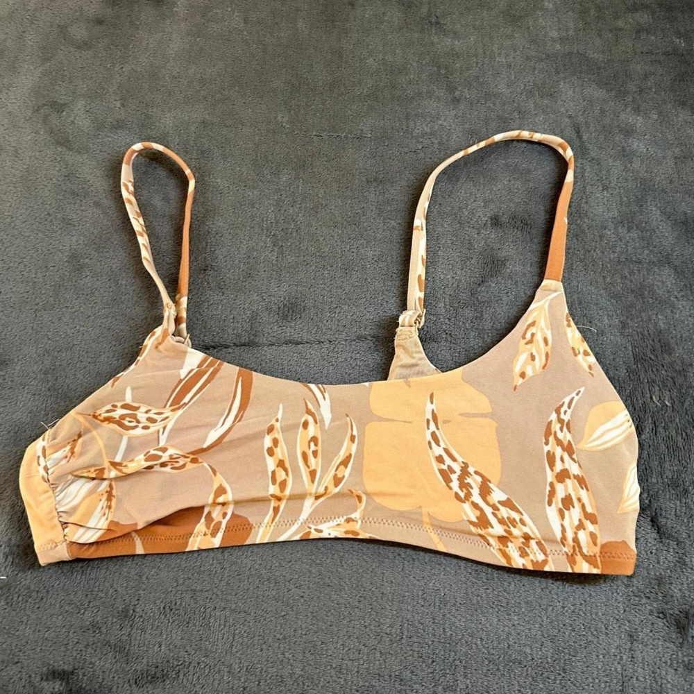 Aerie Tan and Cream Leaf Bikini Top